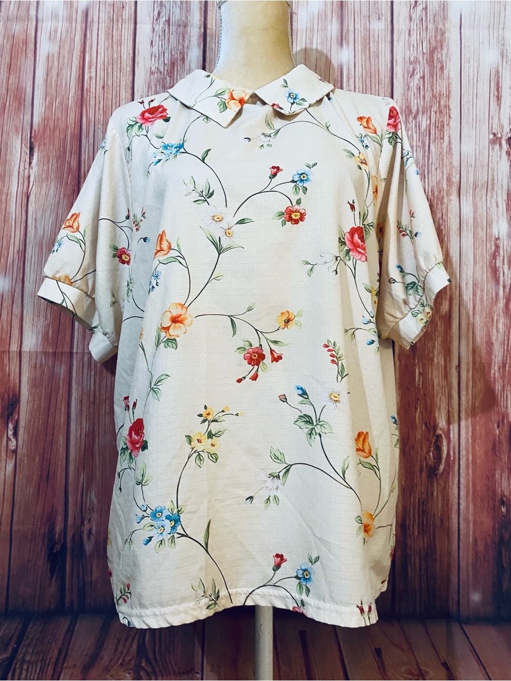 Women’s XL Blouse Pastel Yellow Multicolored Floral Short Sleeves Collared Silky